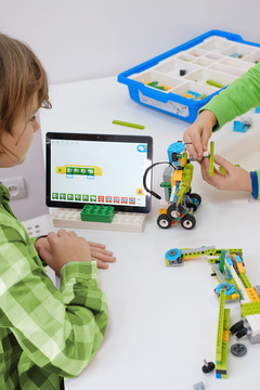 DP grafika spletna stran_1080x1620 copy